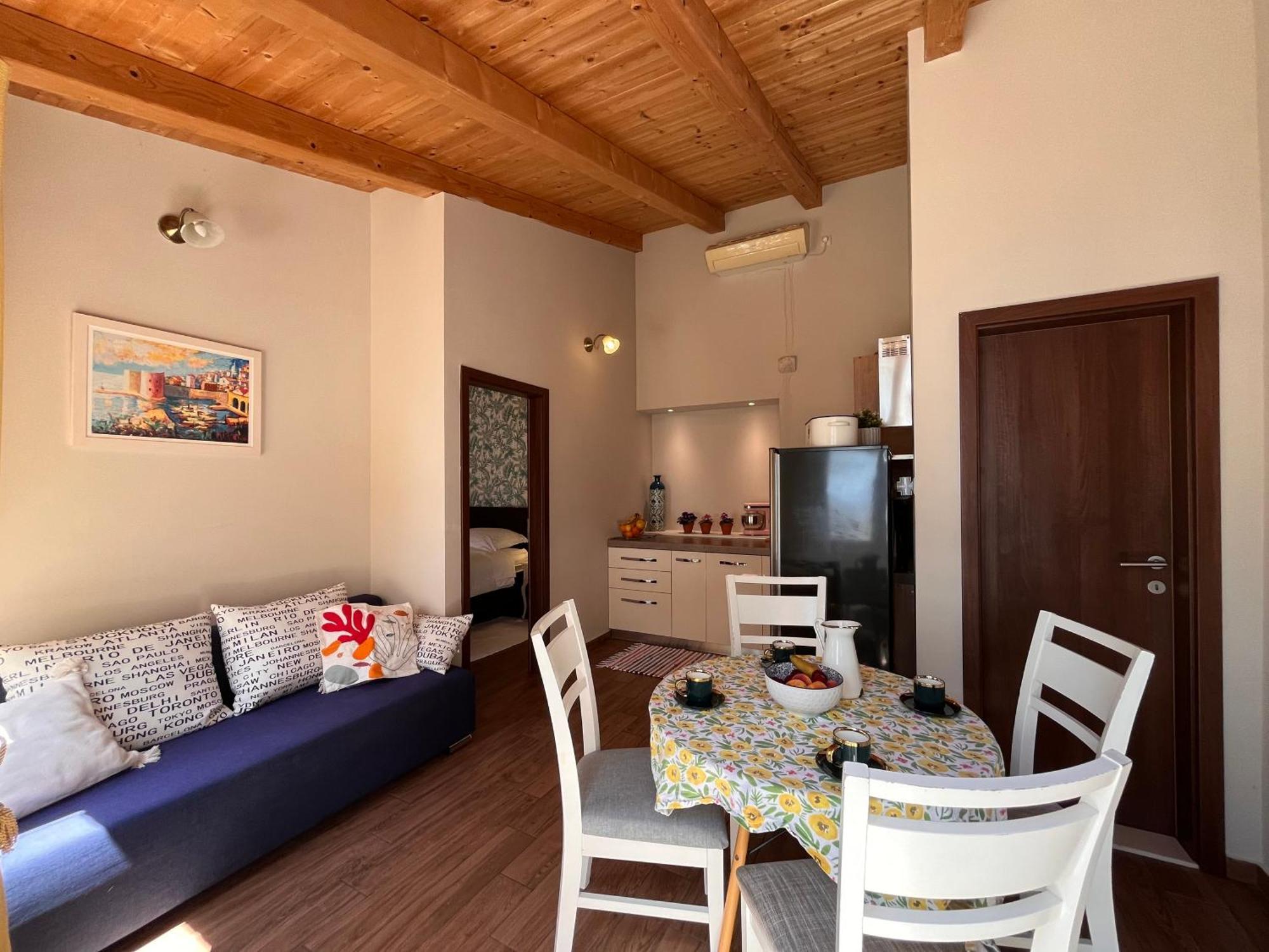 Apartments Villa Mirjana Mlini Exterior foto